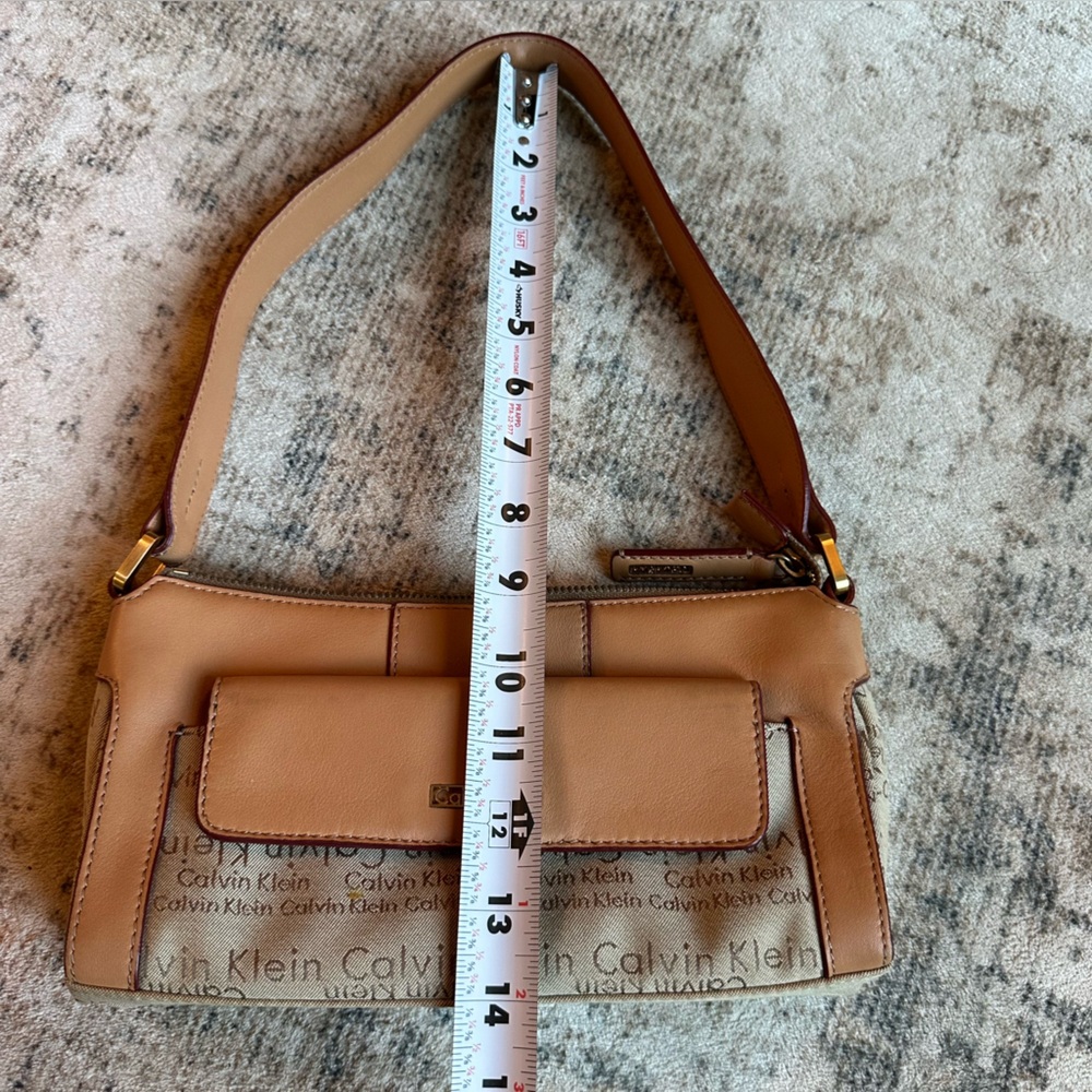 Rare Vintage Calvin Klein Y2K Tan
Monogram Canvas Leather Shoulder Bag Baguette - Picture 12 of 13